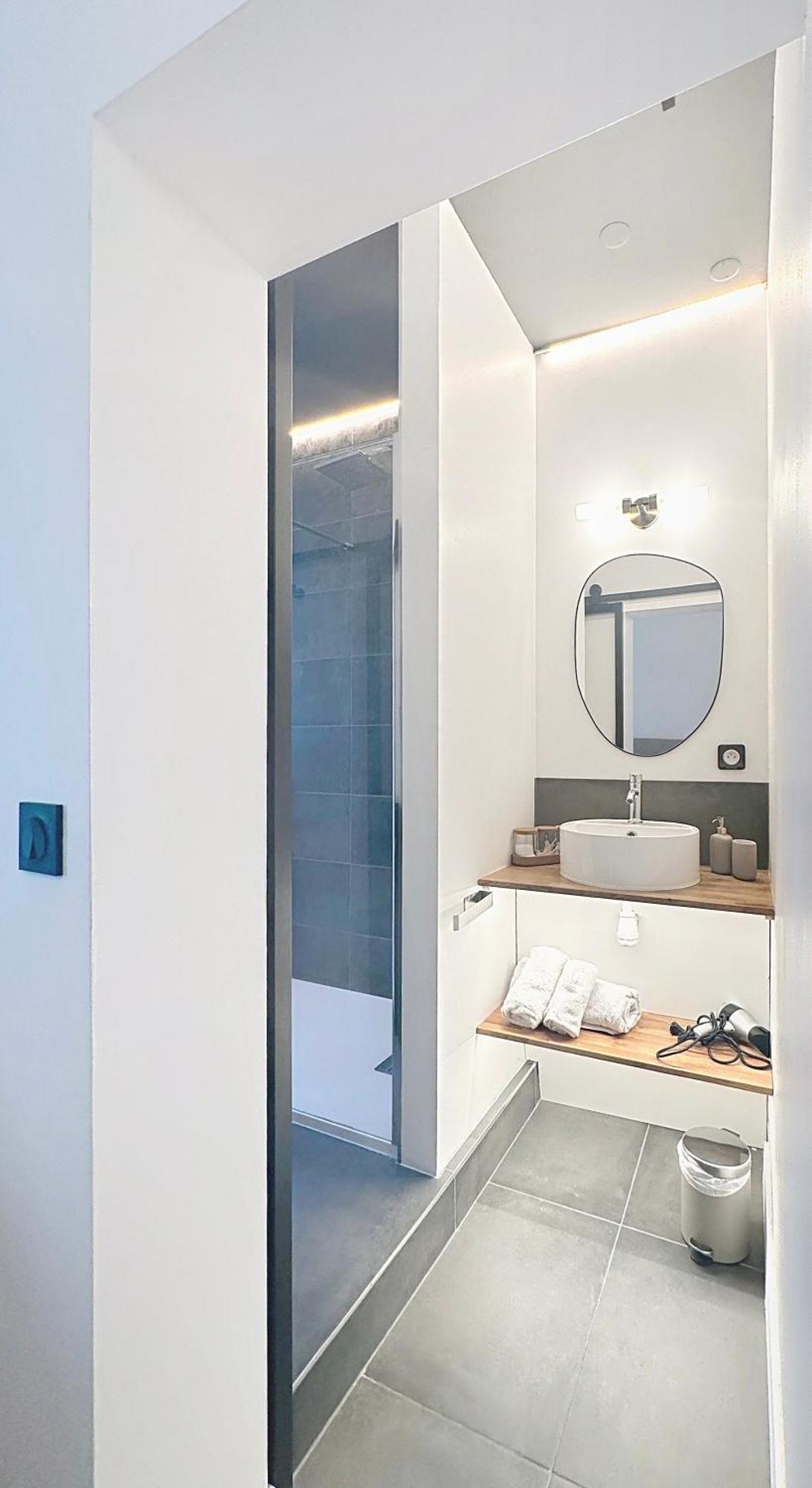 So Guest, Clou Dans Le Fer, Modern Suite Near Cathedral Reims Exterior foto