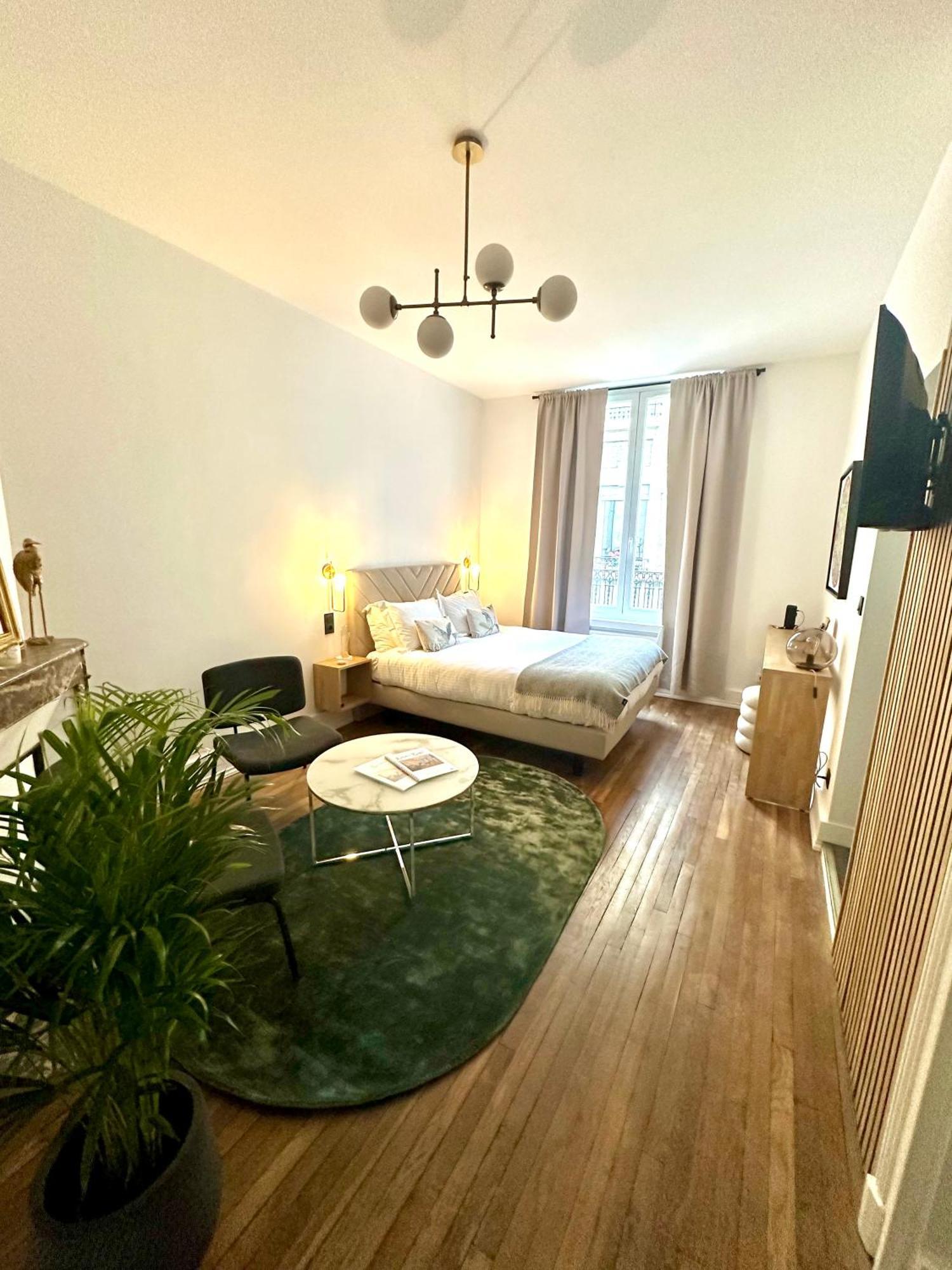 So Guest, Clou Dans Le Fer, Modern Suite Near Cathedral Reims Exterior foto